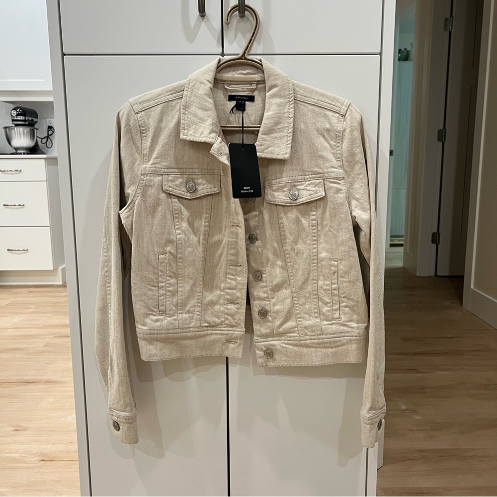 NWT RW&CO. Off White Women Denim Jacket Size Small